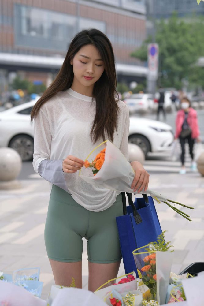路边买花的白衣长发姑娘【884P】J5726-街图社