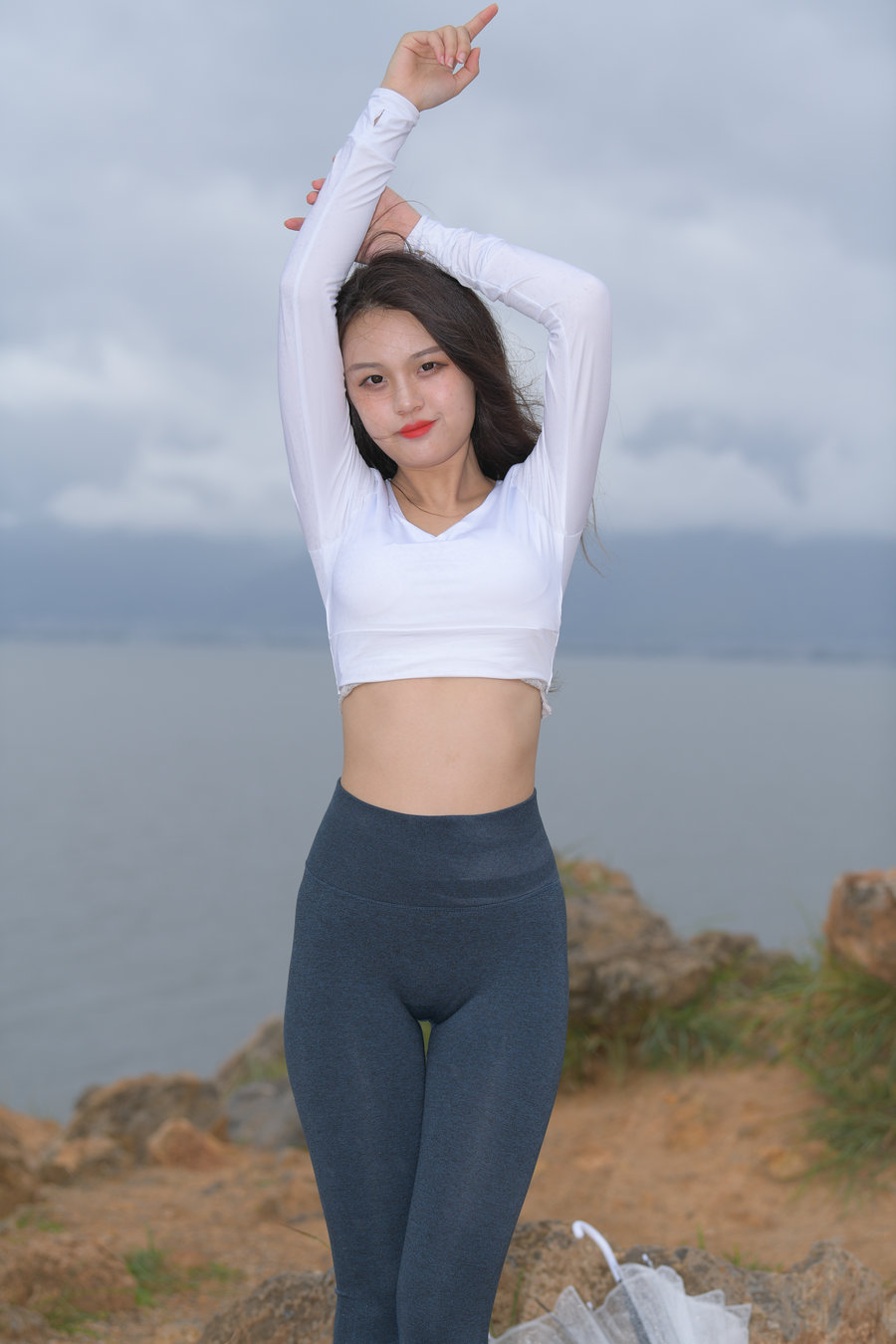 图片[2]-深蓝色瑜伽裤甜美女孩 J1320 514P2V-17.5GB-街图社