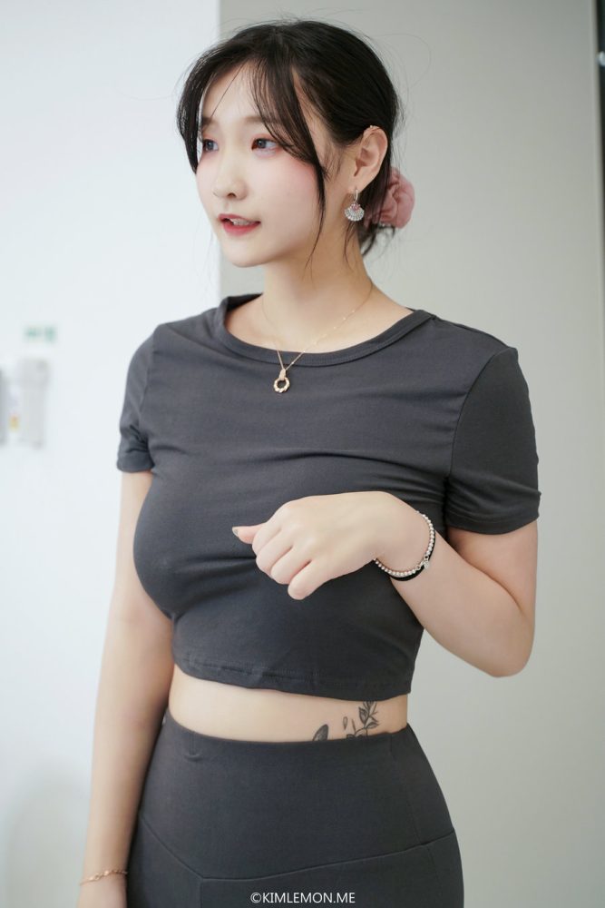 P50162 [KIMLEMON] YUJIN - Vol.01 [76P-370MB]-街图社