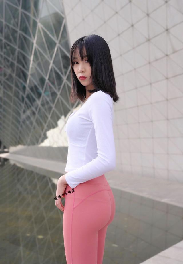 图片[4]-粉色瑜伽裤年轻女孩 J1311 417P17V-14.9GB-街图社