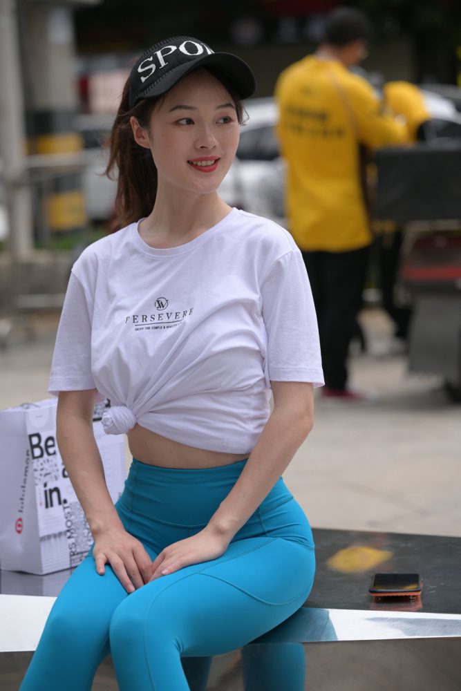 图片[2]-蓝色瑜伽裤阳光女孩J2095 611P1V-21.8GB-街图社