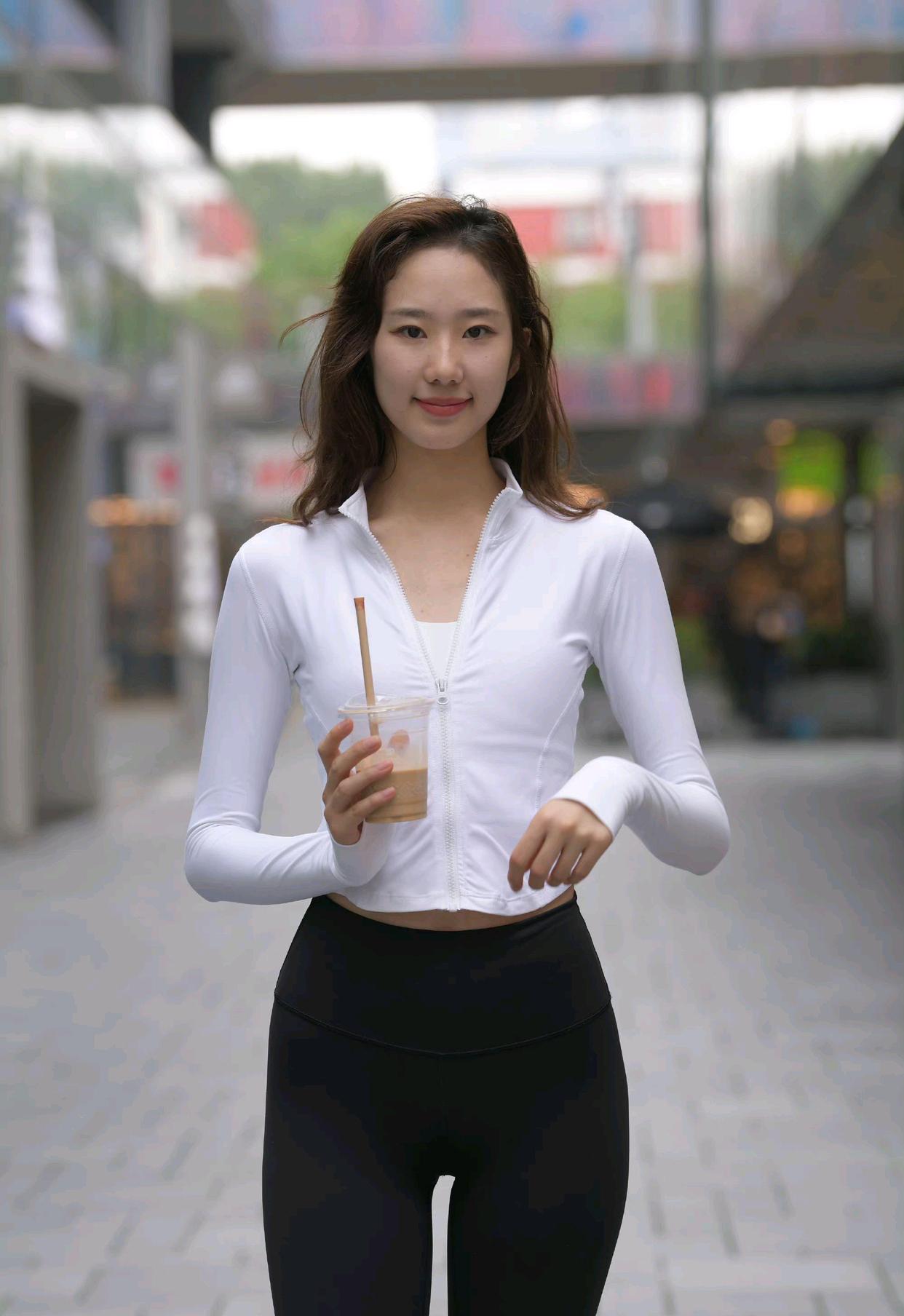 图片[2]-像刘亦菲的黑色瑜伽裤女孩J2237 340P1V-14.8GB-街图社