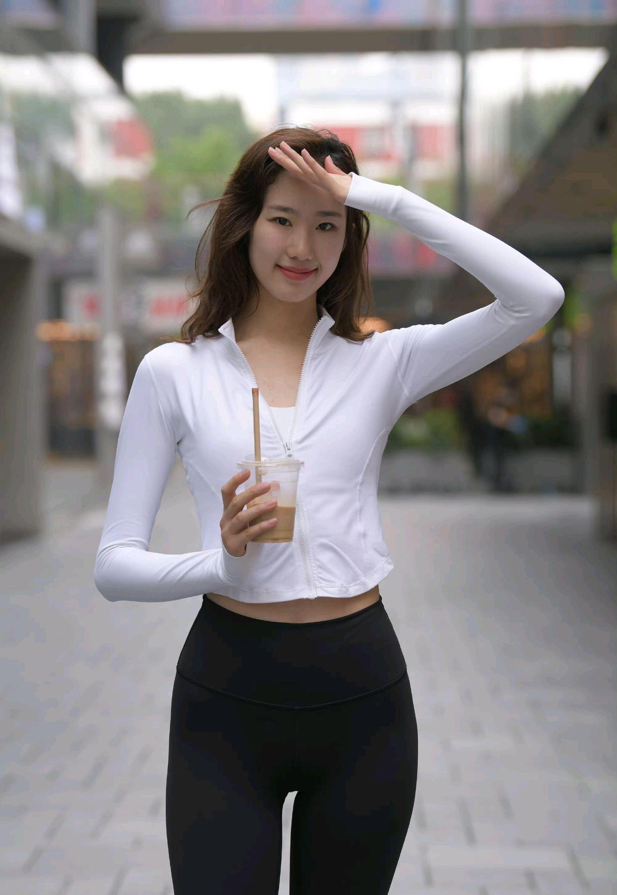图片[4]-像刘亦菲的黑色瑜伽裤女孩J2237 340P1V-14.8GB-街图社