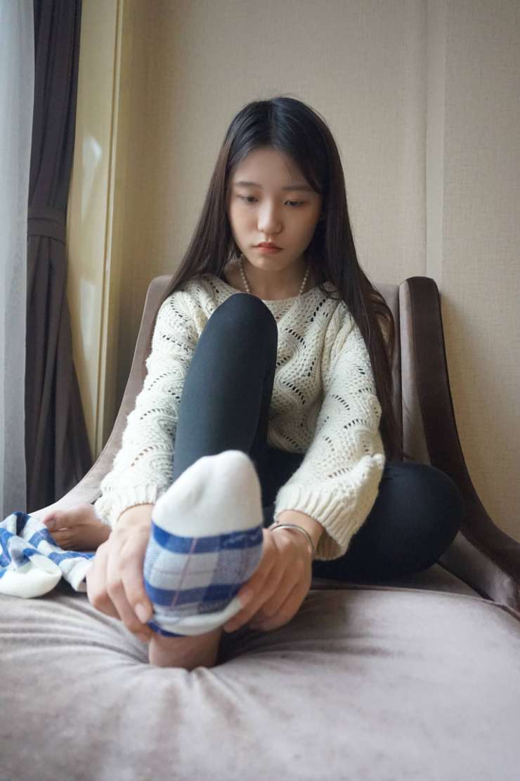 图片[5]-眼神很清澈的赤脚女孩【59P】20020-街图社