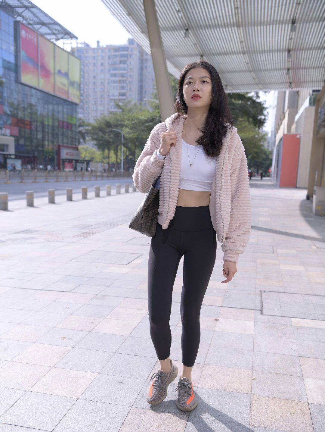 图片[3]-逛街的紧身瑜伽裤女孩 J1455 411P2V-26.6GB-街图社