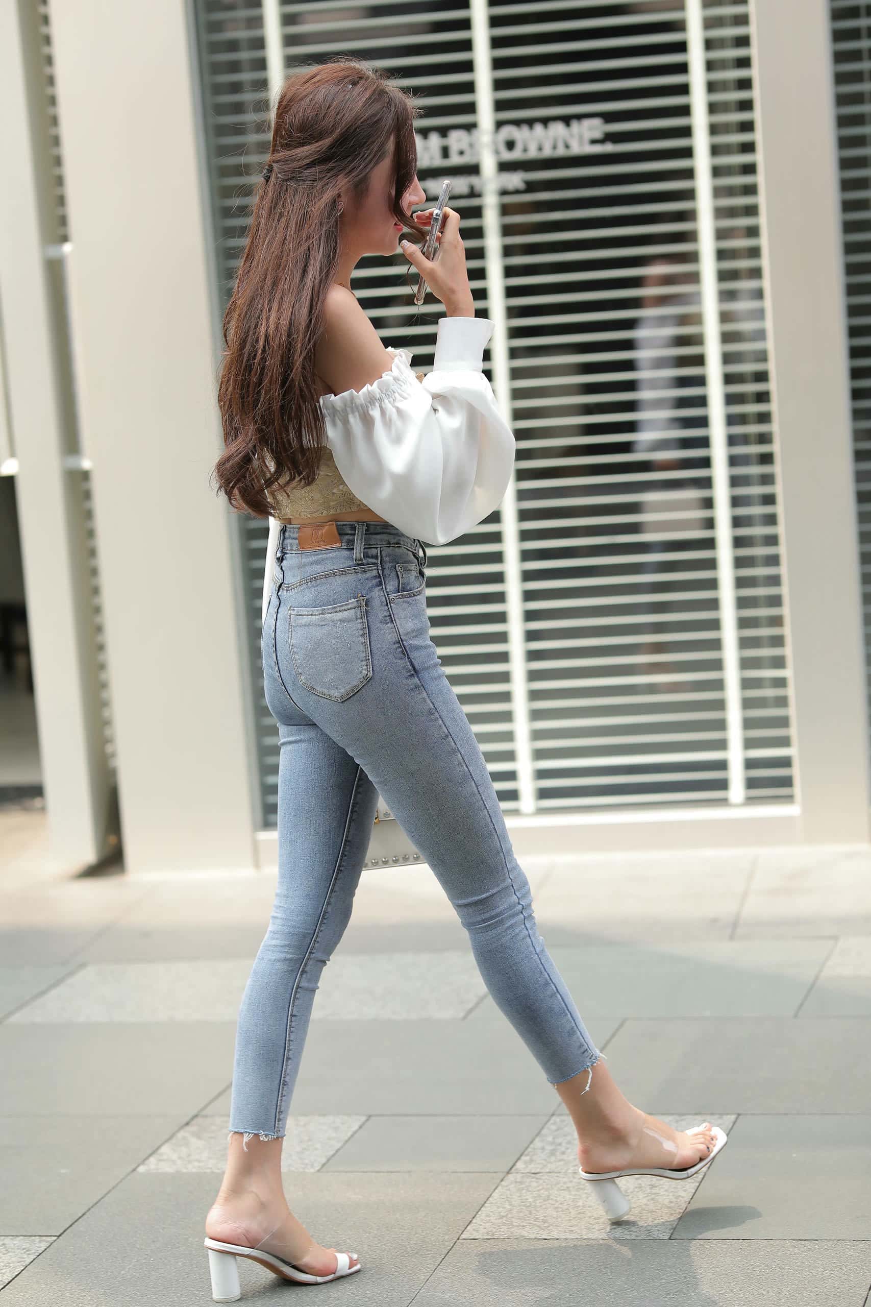 图片[3]-正在逛街的甜美牛仔裤姑娘【114P】000038-街图社