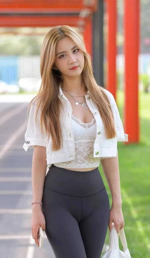 图片[3]-眼神里都是温柔的瑜伽裤女孩J2811 601P-13.3GB-街图社