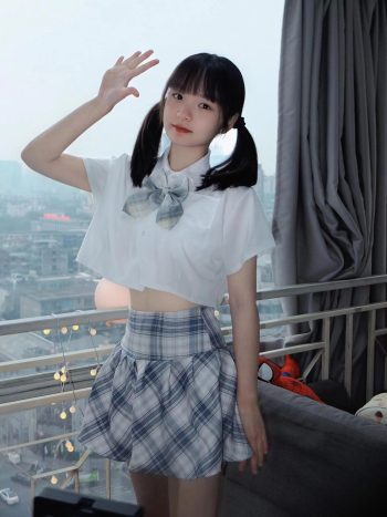 图片[6]-网格丝袜的清纯双马尾小姑娘-街图社