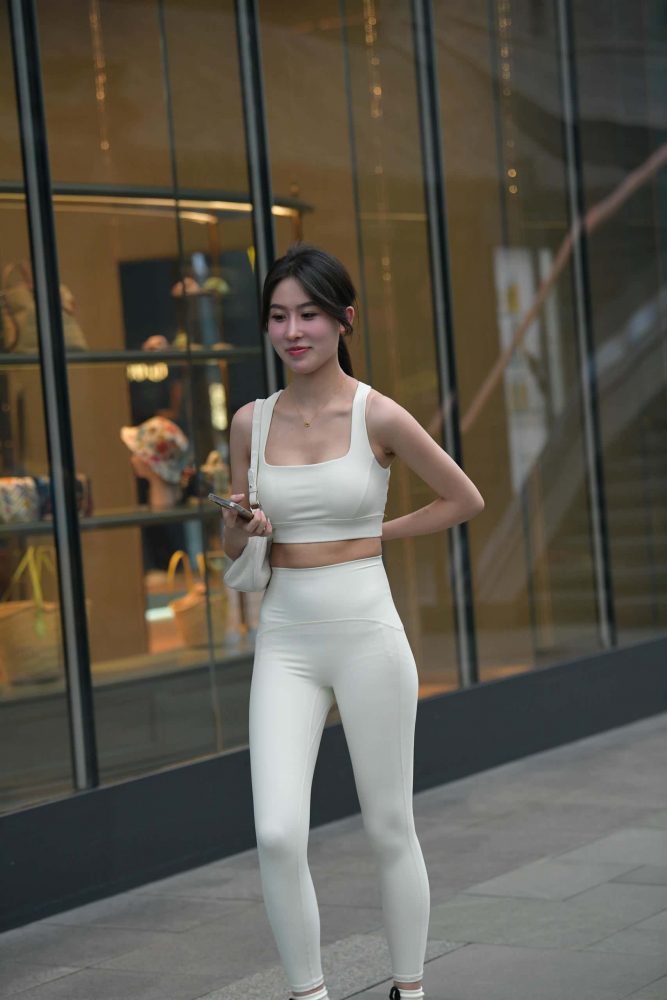 白色瑜伽裤女孩【212P】J8076-街图社