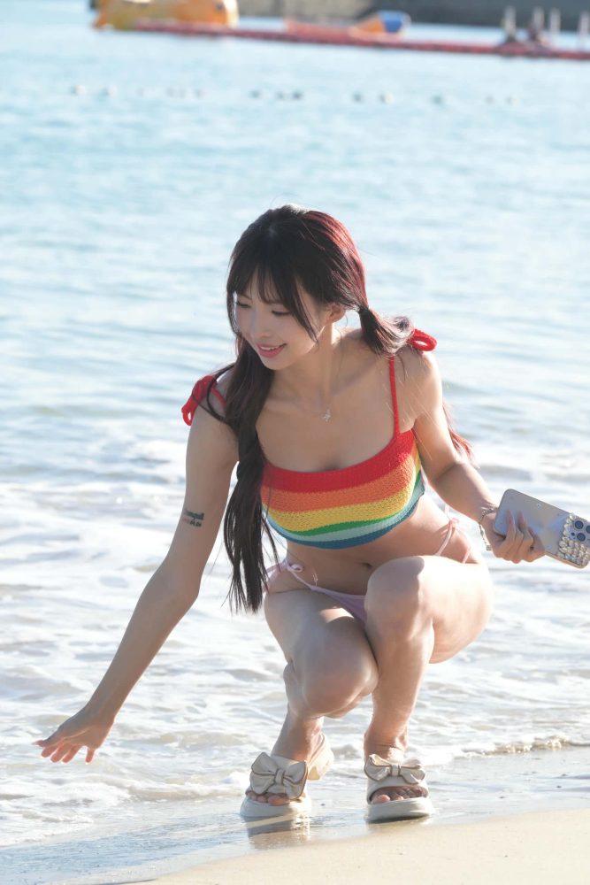 草莓味的姑娘【1876P】J8270-街图社