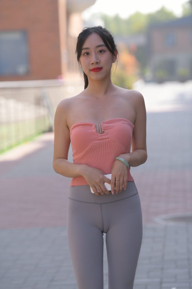 灰色瑜伽裤女孩J4905 522P1V-25.8GB-街图社