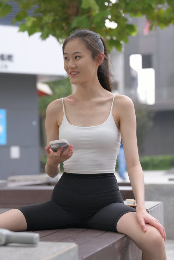J3421 651P-13.2GB-街图社
