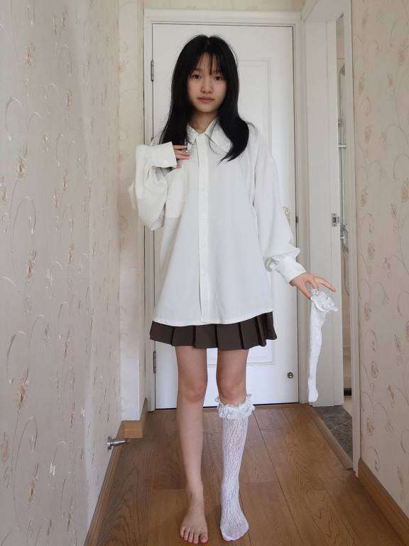 百褶裙可爱又大方的小姑娘【122P】20002-街图社