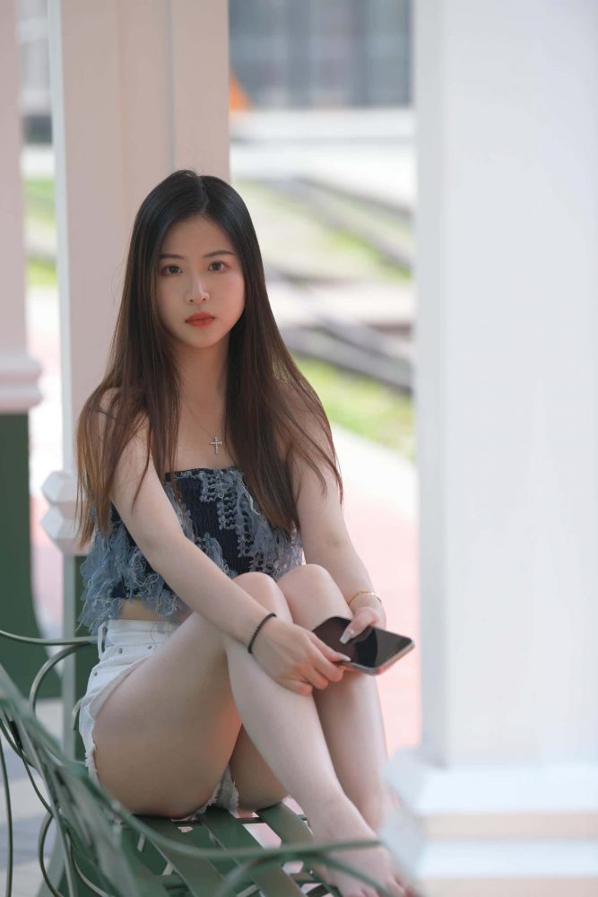 特别清纯的热裤姑娘，忒好看了【770P】F6241-街图社