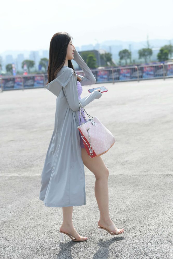 迷人紫色修身裙【64P】P8258-街图社