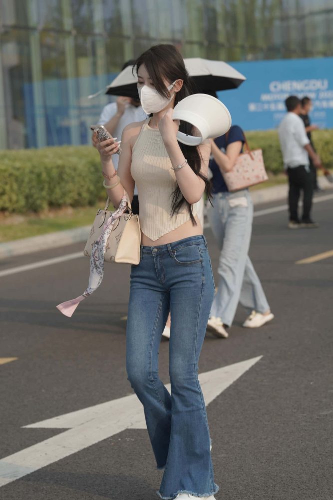 清纯喇叭牛仔裤女孩 【79P】J3591-街图社