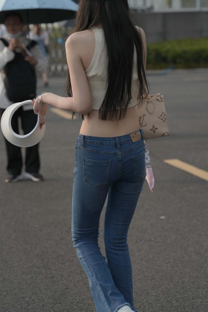 清纯喇叭牛仔裤女孩 【79P】J3591-街图社